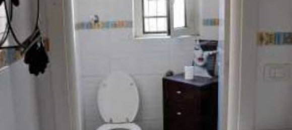 3 rooms Commercial property in Rome, Italy No. 299877 2