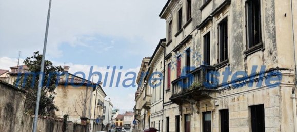 Квартира с 2 спальнями в Тьене, Италия № 334818 23