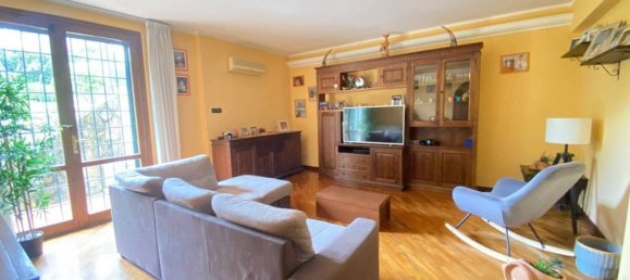 4 bedrooms Villa in Rome, Italy No. 334950 18