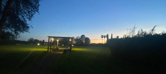 4 bedrooms Villa in Rome, Italy No. 334950 2