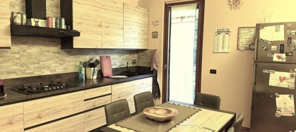 4 bedrooms Villa in Rome, Italy No. 334950 21