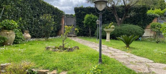 4 bedrooms Villa in Rome, Italy No. 334950 6