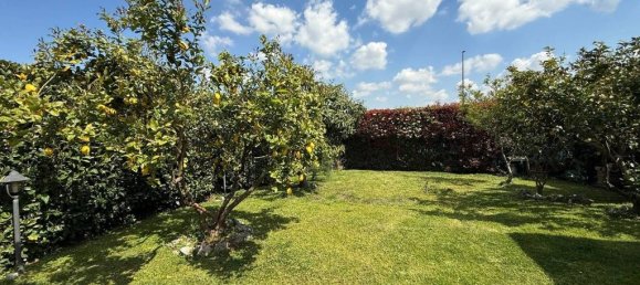 4 bedrooms Villa in Rome, Italy No. 334950 30