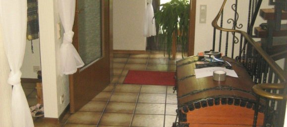 Moradia em banda de 8 divisões em Gottingen, Germany N.º 181994 3