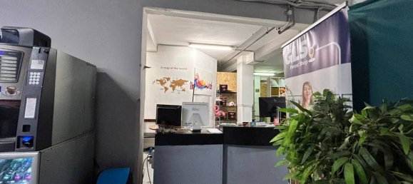 3 rooms Commercial property in Rome, Italy No. 69769 5