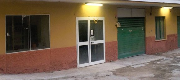 3 rooms Commercial property in Rome, Italy No. 69769 11