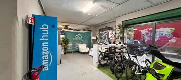 3 rooms Commercial property in Rome, Italy No. 69769 10