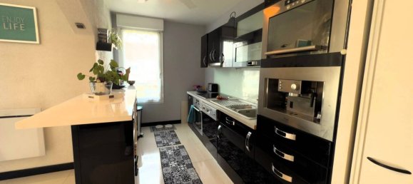 2 bedrooms Apartment in Chelles, France No. 282162 8