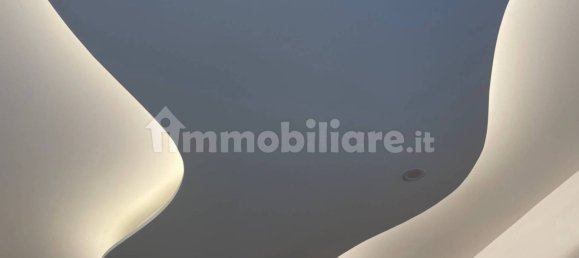 2 Schlafzimmer Wohnung in Genoa, Italy, Nr. 36603 9