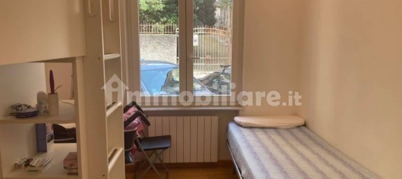 2 Schlafzimmer Wohnung in Genoa, Italy, Nr. 36603 7