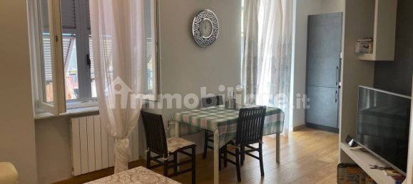 2 Schlafzimmer Wohnung in Genoa, Italy, Nr. 36603 2