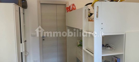2 Schlafzimmer Wohnung in Genoa, Italy, Nr. 36603 8