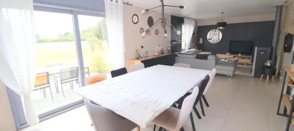 5 bedrooms House in Campigneulles-les-Grandes, France No. 352457 5