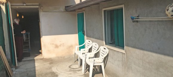 4 rooms House in Mantua, Italy No. 244555 42