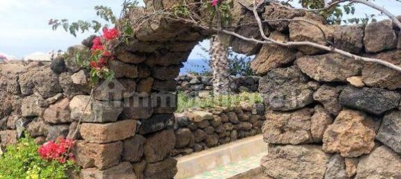 Дом с 1 спальней в Пантеллерия, Италия № 76929 5