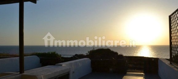 Дом с 1 спальней в Пантеллерия, Италия № 76929 35