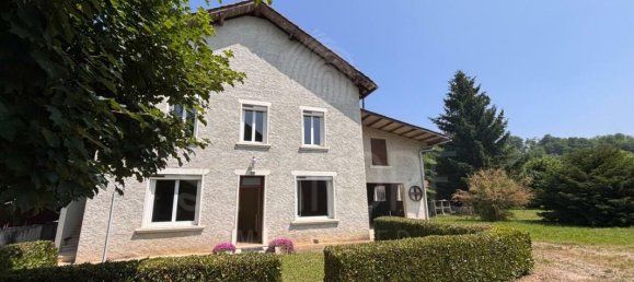 3 bedrooms House in Saint-Hilaire-de-la-Cote, France No. 355444 2
