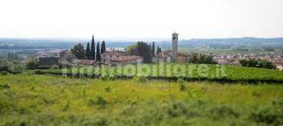 4 bedrooms Villa in Negrar, Italy No. 310403 2