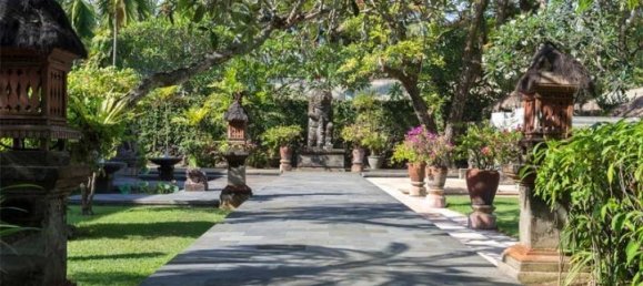 9 bedrooms Villa in South Denpasar, Indonesia No. 2869 5