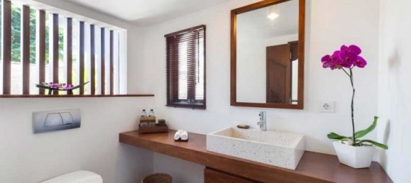 9 bedrooms Villa in South Denpasar, Indonesia No. 2869 15