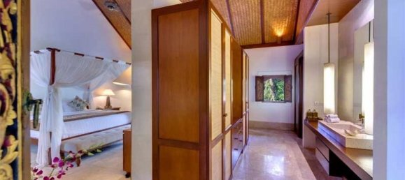 9 bedrooms Villa in South Denpasar, Indonesia No. 2869 17