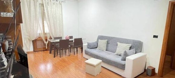 3 rooms Apartment in Rome, Italy No. 34084 6