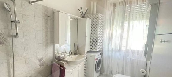 3 rooms Apartment in Rome, Italy No. 34084 22