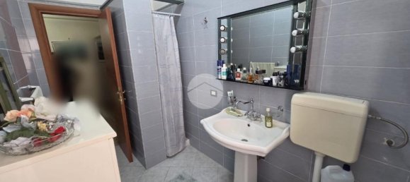 4 bedrooms Apartment in Palermo, Italy No. 327272 27
