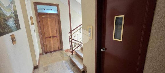 4 bedrooms Apartment in Palermo, Italy No. 327272 10