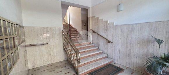 4 bedrooms Apartment in Palermo, Italy No. 327272 9