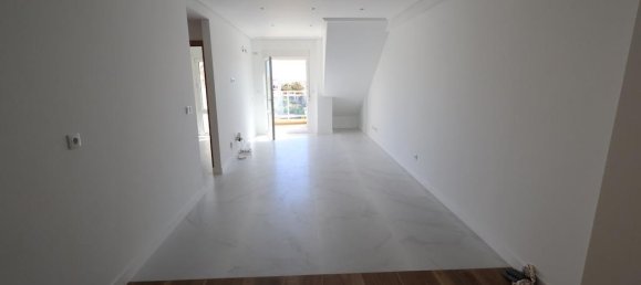 2 dormitorios ático en venta en Cabo Roig, Alicante, Comunidad Valenciana, Spain № 368258 4