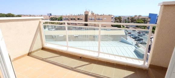 2 dormitorios ático en venta en Cabo Roig, Alicante, Comunidad Valenciana, Spain № 368258 11