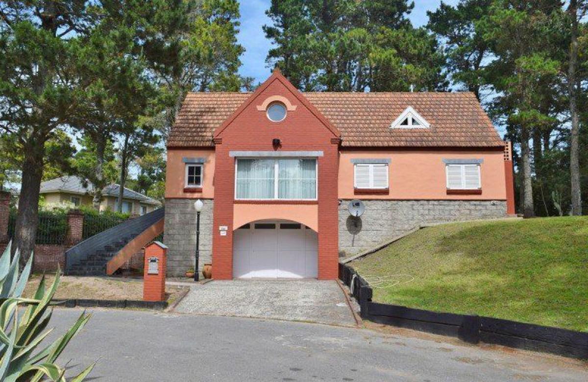 3 Schlafzimmer Haus in Mar del Plata, Argentina, Nr. 69204