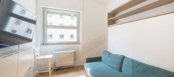 2 rooms Apartment in Milan, Italy No. 241889 3