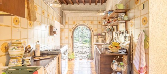 12 rooms House in Parrano, Italy No. 234775 31