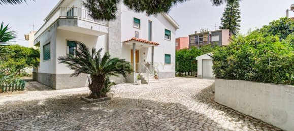 Casa de 5 dormitorios en Cascais, Portugal No. 183094 2