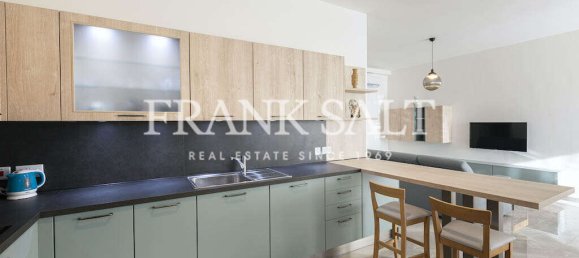 Apartamento de 2 dormitorios en Mosta, Malta No. 4721 4