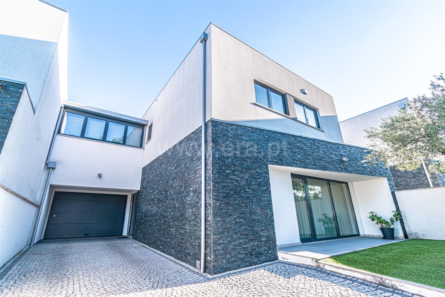 3 chambres Maison à Chaves, Portugal No. 230540