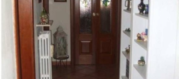 3-salle Appartement à Vigolzone, Italy No. 101086 8
