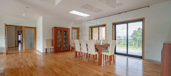 5 bedrooms House in Moita, Portugal No. 46562 8