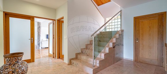 5 bedrooms House in Moita, Portugal No. 46562 5