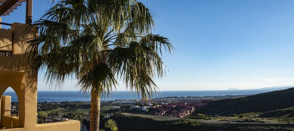 Apartamento de 2 dormitorios en El Paraiso, Spain No. 19071 13