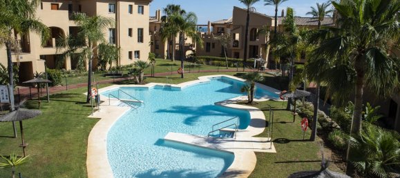 Apartamento de 2 dormitorios en El Paraiso, Spain No. 19071 16