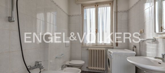 Casa de 7 habitaciónes en Colico, Italy No. 64741 11