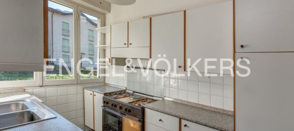 Casa de 7 habitaciónes en Colico, Italy No. 64741 8