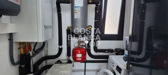 Villa de 6 dormitorios en Benidorm, Spain No. 155209 24