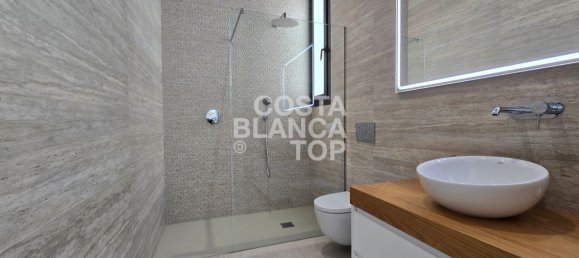 Villa de 6 dormitorios en Benidorm, Spain No. 155209 12