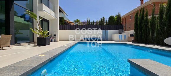 Villa de 6 dormitorios en Benidorm, Spain No. 155209 2