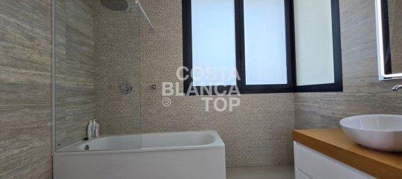 Villa de 6 dormitorios en Benidorm, Spain No. 155209 18