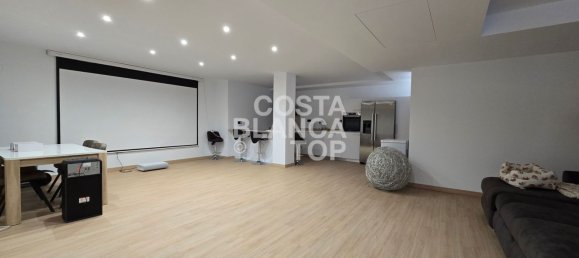 Villa de 6 dormitorios en Benidorm, Spain No. 155209 27